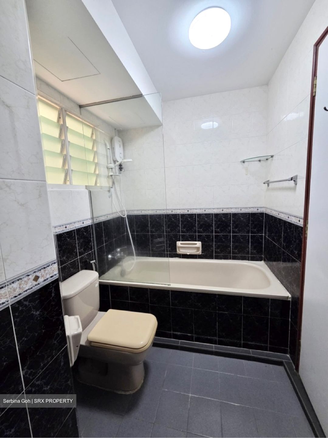Melville Park (D18), Condominium #599260541